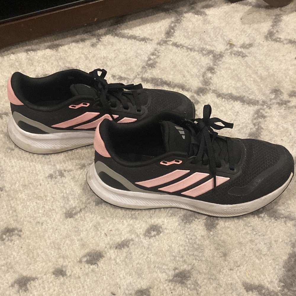Adidas Women's Black and Pink Sneakers